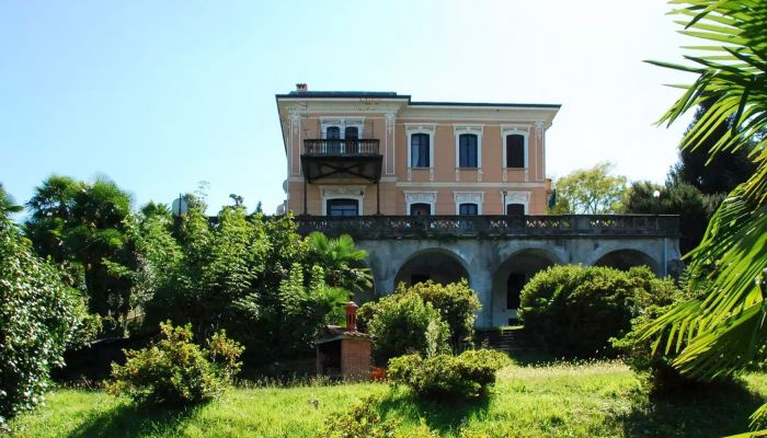 Historische Villa Stresa 1