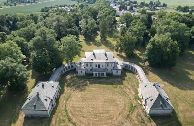 Slott til salgs Dołhobyczów, Parkowa 1, województwo lubelskie, Dronefoto