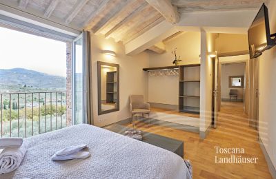 Landsted til salgs Cortona, Toscana, RIF 2986 Schlafzimmer 3