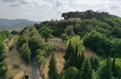 Boerderij te koop Città di Castello, Umbria, Dronefoto