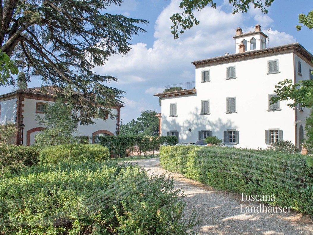 Billeder Historisk villa i Toscana nær Arezzo med vingård