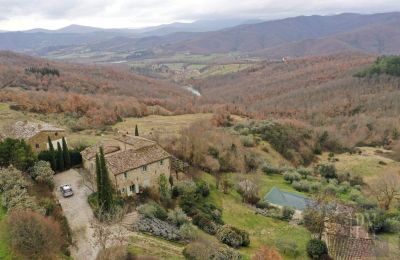 Bondgård till salu Città di Castello, Umbria, Bild 4/48