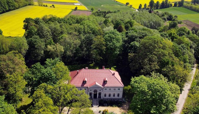 Schloss kaufen Sławnikowice, Niederschlesien,  Polen