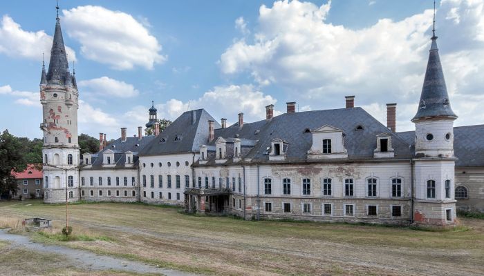 Schloss kaufen Bożków, Niederschlesien,  Polen