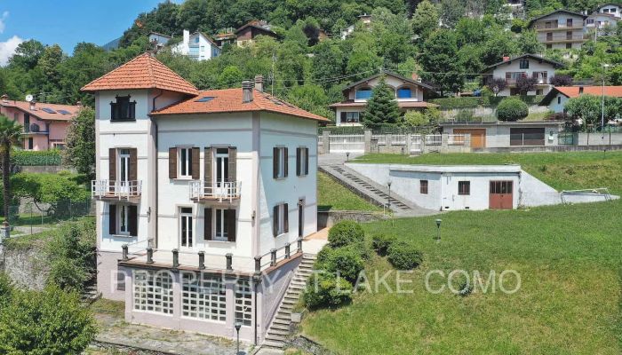 Historisk villa till salu Dizzasco, Lombardiet	,  Italien