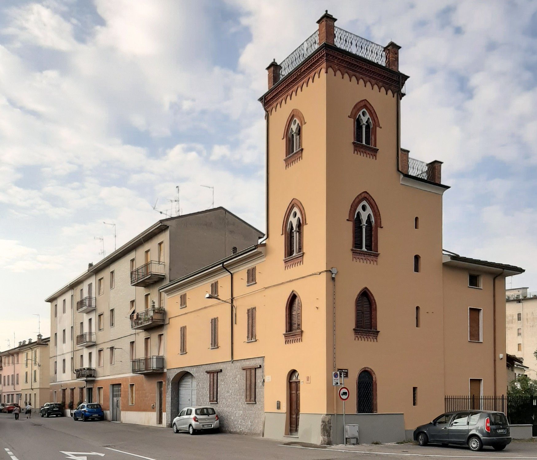 Fotos Palazzo Sanseverino - Immobilie mit Verbindung zu Leonardo da Vinci