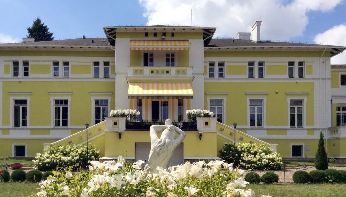Schloss Olsztyn 1