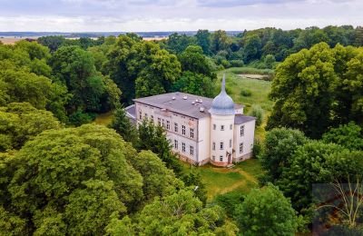 Vastgoed, West-Pommeren: Herenhuis met vijver en bos