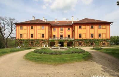 Charakterimmobilien, Exklusives Barockschloss im Süden Tschechiens, Park 19 Hektar