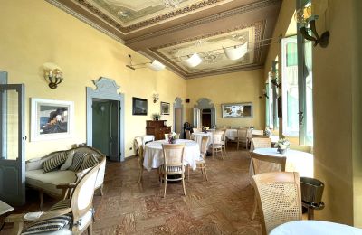 Historische Villa kaufen Bee, Piemont, Großer Saal