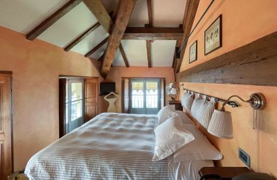 Historische Villa kaufen Bee, Piemont, Schlafzimmer