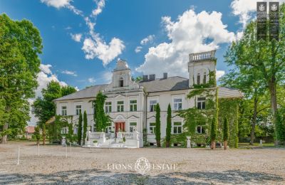 Charakterimmobilien, Saniertes Herrenhaus im Zentrum Polens