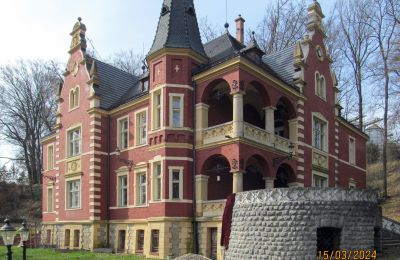 Karaktärsfastigheter, Historisk villa i Niederschlesien: Pałacyk w Ziębicach