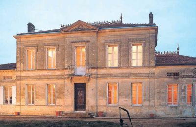 Slott til salgs Blaye, Nouvelle-Aquitaine, Château