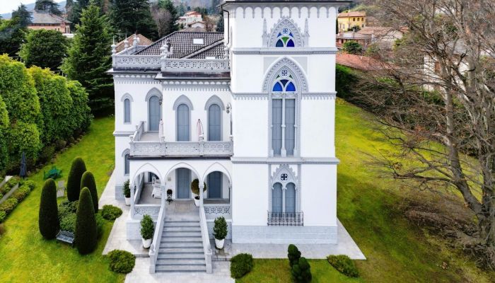 Historisk villa till salu 28040 Lesa, Piemonte,  Italien