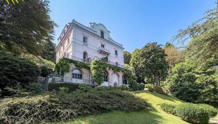 Wohnung in historischem Gebäude Stresa 1