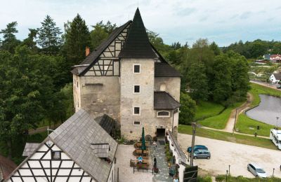 Burg kaufen Karlovarský kraj, Drohnenfoto