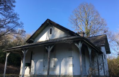 Schloss kaufen Pau, Neu-Aquitanien, Nebengebäude