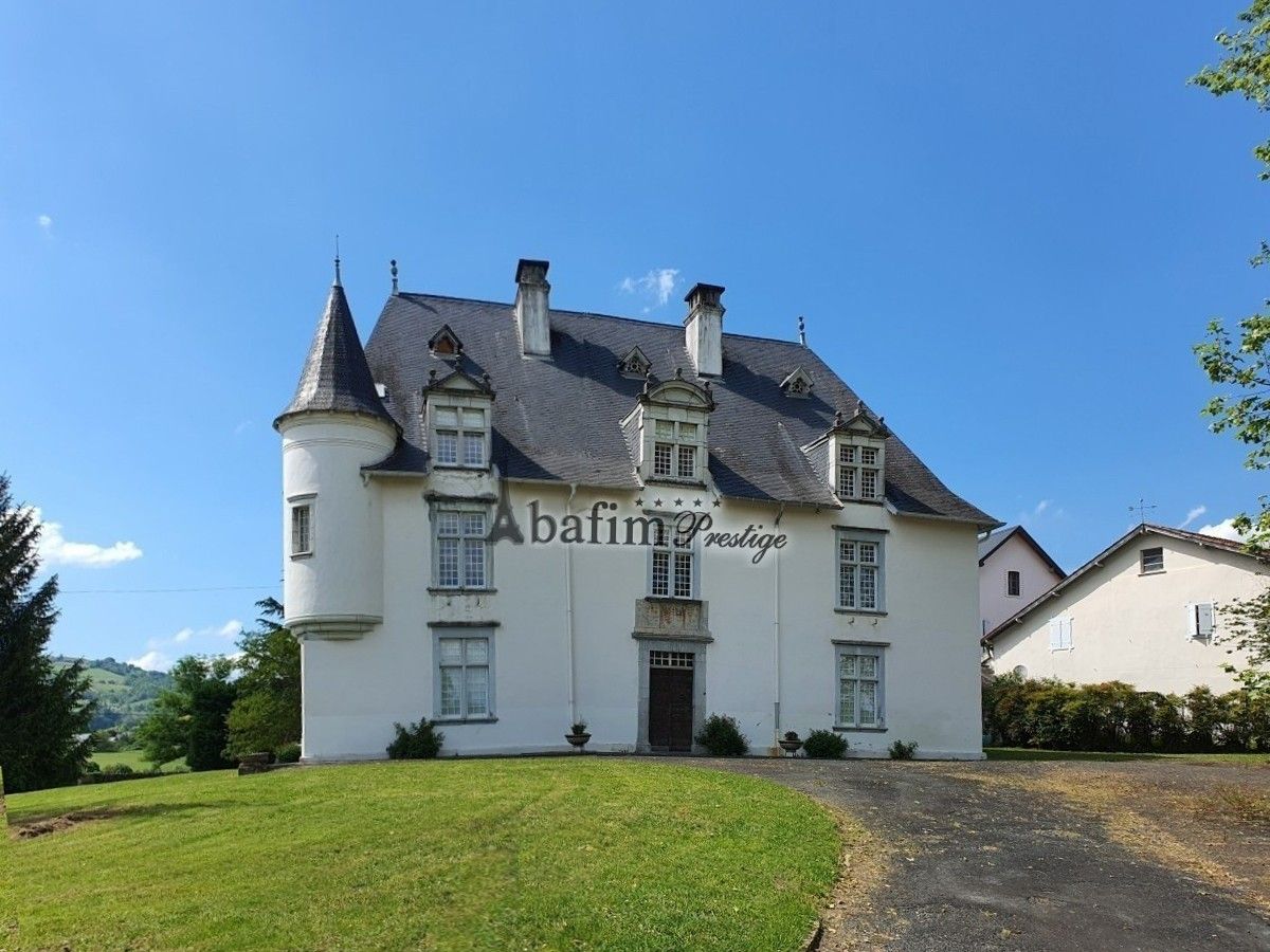 Bilder Slott i Pyrenéerna med panoramautsikt