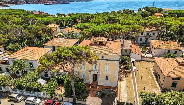 Historisk villa købe Castiglioncello, Toscana,  Italien