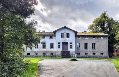 Herrenhaus/Gutshaus kaufen 18461 Grenzin, Mecklenburg-Vorpommern, Eingangsseite