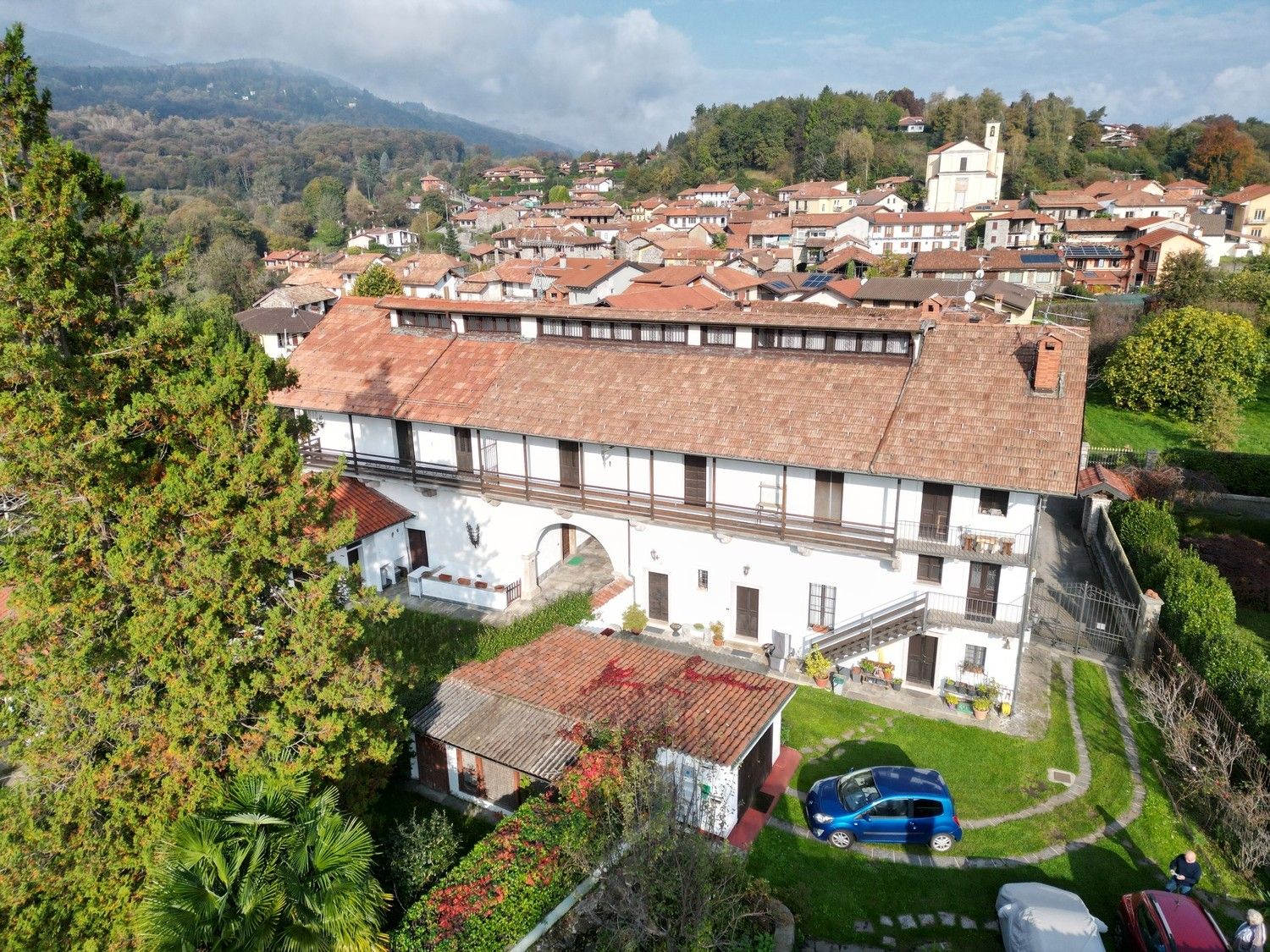 Bilder En bit av historien vid Lago Maggiore: Castello di Vezzo