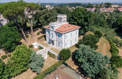 Historisk villa til salgs Fauglia, Toscana, Dronefoto