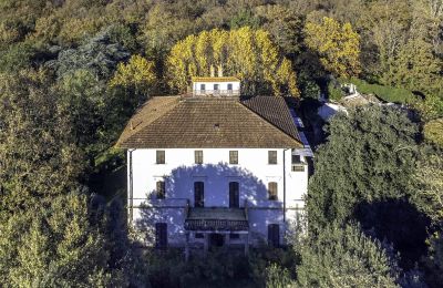 Historisk villa till salu Pontedera, Toscana, Drönarbild