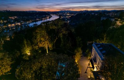 Historisk villa till salu Lyon, Auvergne-Rhône-Alpes, Tomt