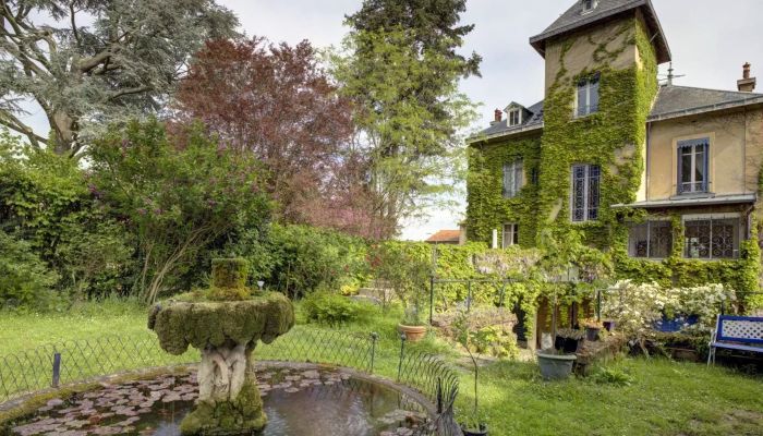 Historisk villa købe Vernaison, Auvergne-Rhône-Alpes,  Frankrig