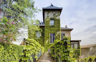 Karaktärsfastigheter, Historisk villa i Vernaison, Lyon