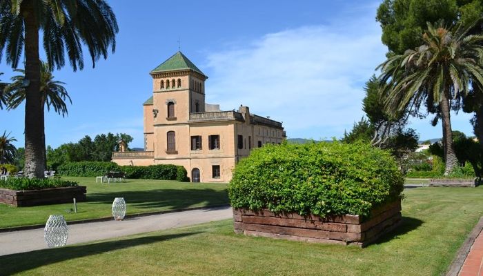 Schloss Santa Oliva 4