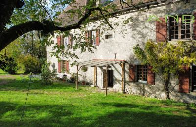 Herrgård till salu Busserolles, Nouvelle-Aquitaine, Herrgård