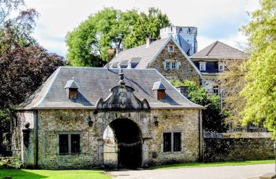 Charakterimmobilien, Wunderschönes saniertes Chateau - sehr erfolgreich auf Airbnb - 1.200 m² Ausbaureserve