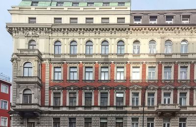 Ejendomme, Historisk hotel i Prags historiske centrum