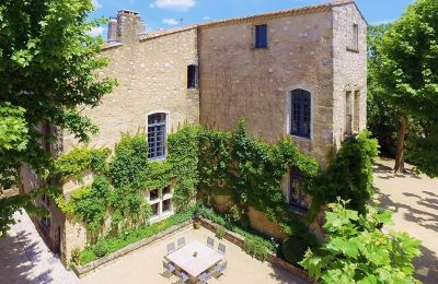 Charakterimmobilien, Château aus dem 13. Jahrhundert zwischen Nîmes und Alès