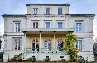 Lägenhet i historisk byggnad till salu Meudon, Île-de-France, Bakifrån