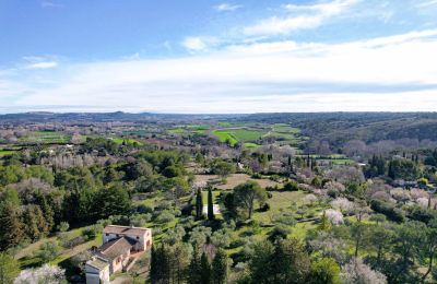 Landsted til salgs Uzès, Occitanie, Generelt syn