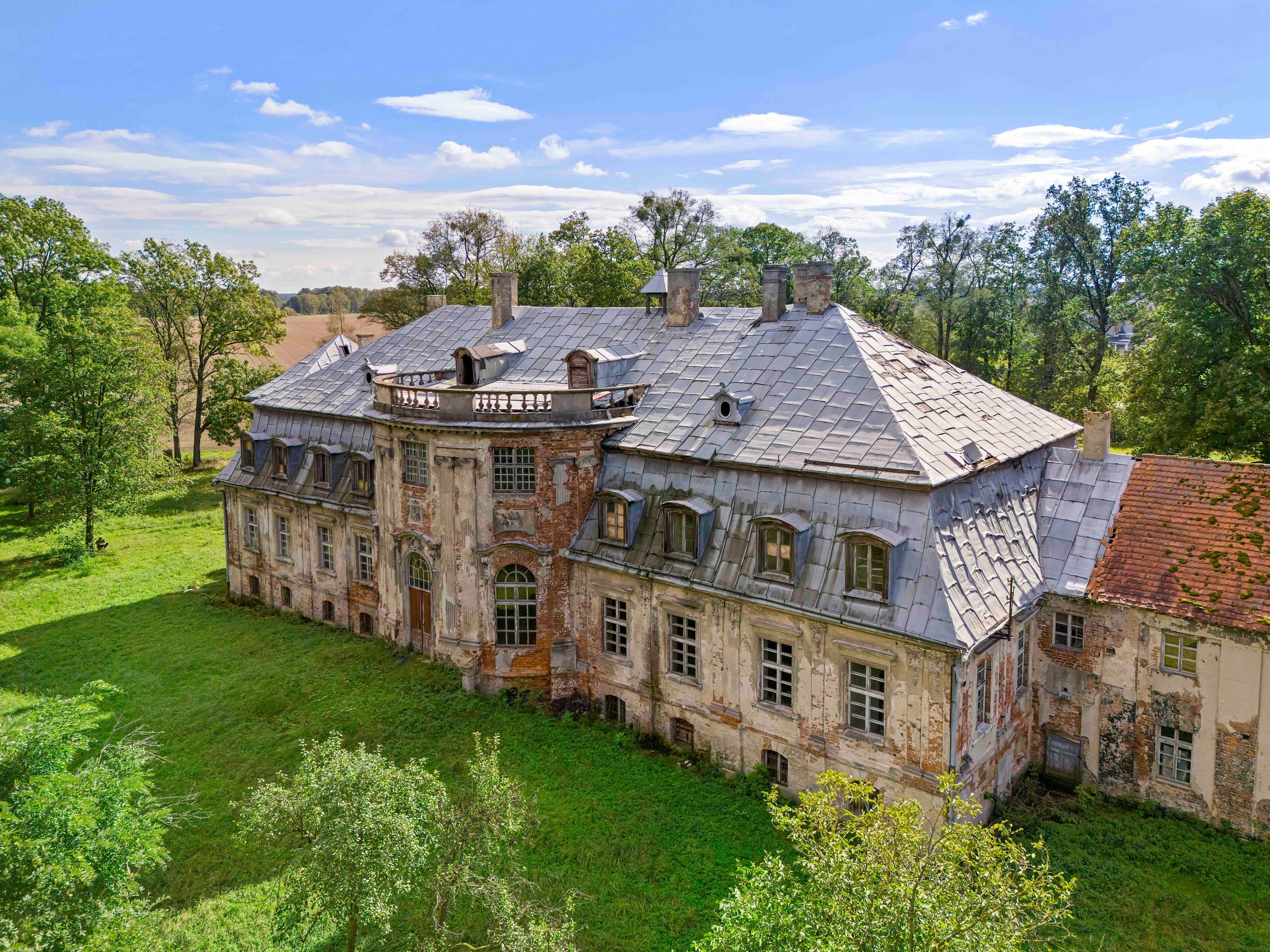 Bilder Herrgård i barockstil i Minkowsky, Polen