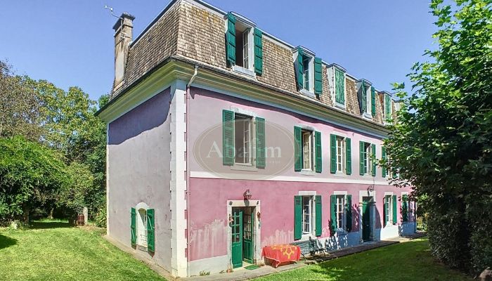 Herrenhaus/Gutshaus kaufen Lourdes, Okzitanien,  Frankreich