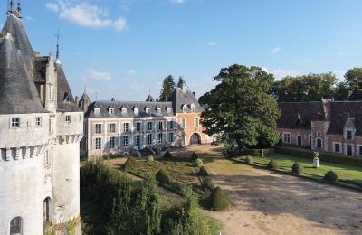 Schloss kaufen Chartres, Zentrum-Loiretal, Außenansicht