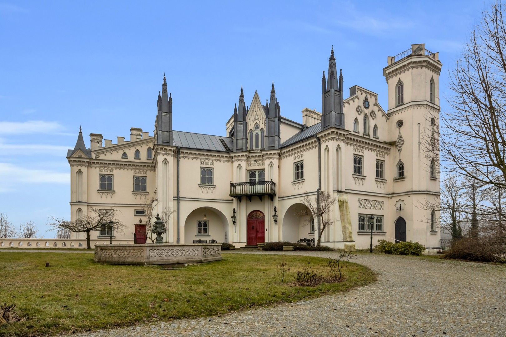 Fotos Palast in Patrykozy - Herausragend saniertes Denkmal in Masowien