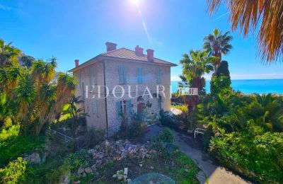 Historisk villa købe Menton, Provence-Alpes-Côte d'Azur, Hovedbygning