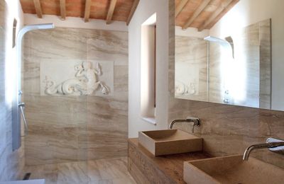 Landsted til salgs Montescudaio, Toscana, RIF 2185 Badezimmer