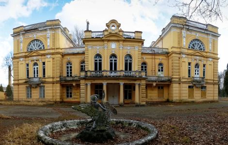  - Sanierungsbedürftiges Herrenhaus in Apytalaukis