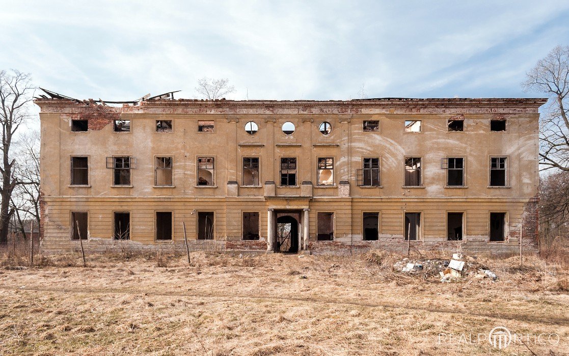 Schlossruine in Droglowice, Droglowice