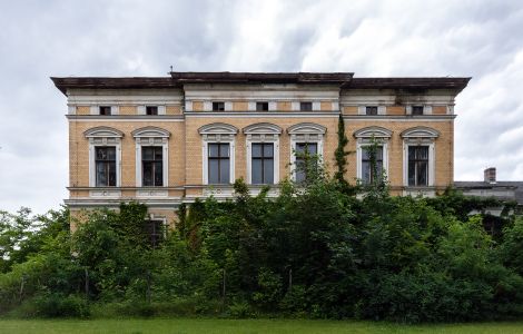 Langenweddingen, Schule - Gutshaus in Langenweddingen