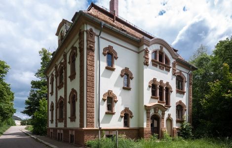 Roßwein, Uferstraße - Roßwein: Fabrikantenvilla Uferstraße 4