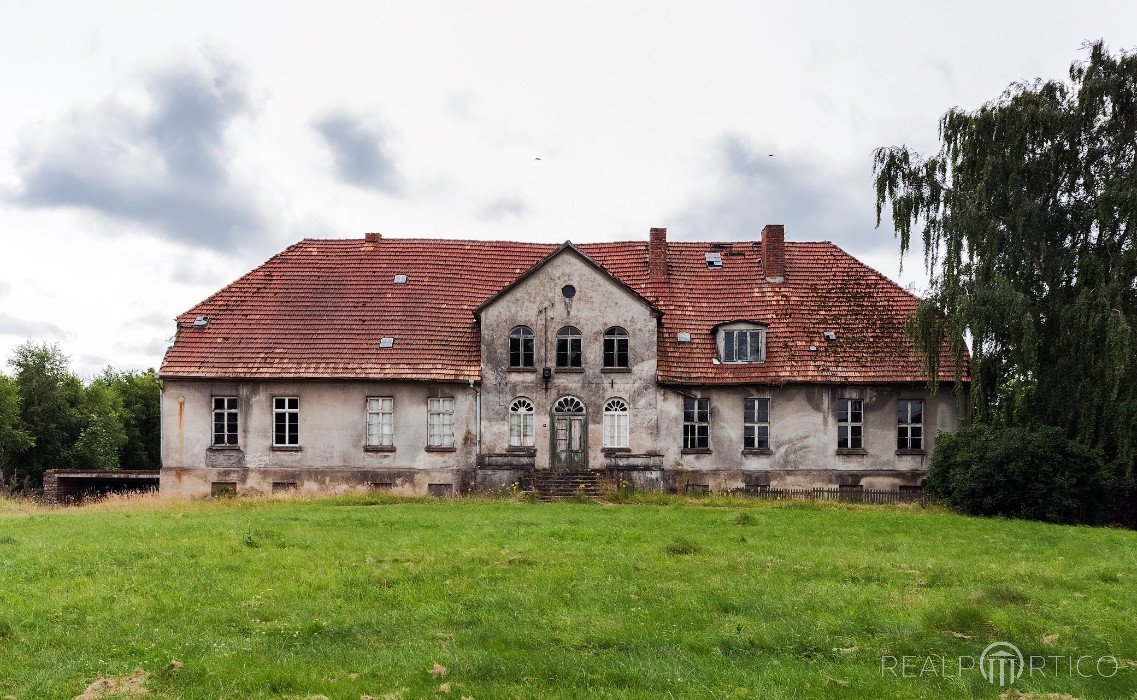 Gutshaus in Tarzow, Deutschland