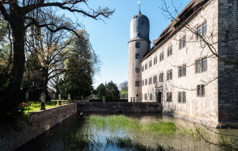 /pp/cc_by_nc_sa/thumb-deutschland-nordrhein-westfalen-wasserschloss-hehlen.jpg